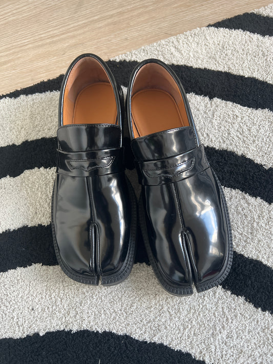 Toe shoes